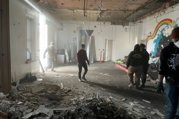 Sims Metal employees supporting Pilsen Community